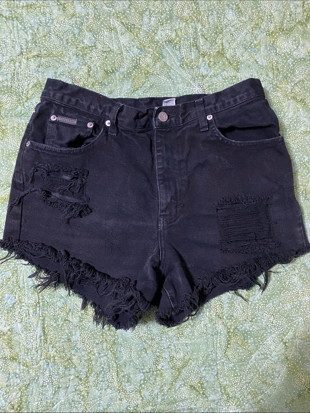 Calvin Klein Black distressed cut off Jean shorts high waisted size 12 Black - Picture 2 of 8